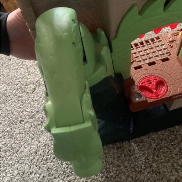 Fisher Price Imaginext Dragon World Castle Fortress 24” Playset 2008 Mattel - Picture 7 of 12